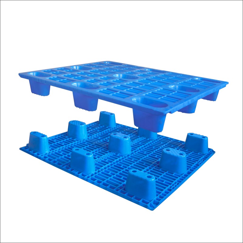 托盘模具10